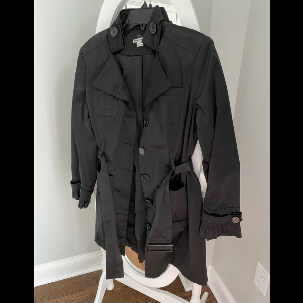 Super cute trench/raincoat